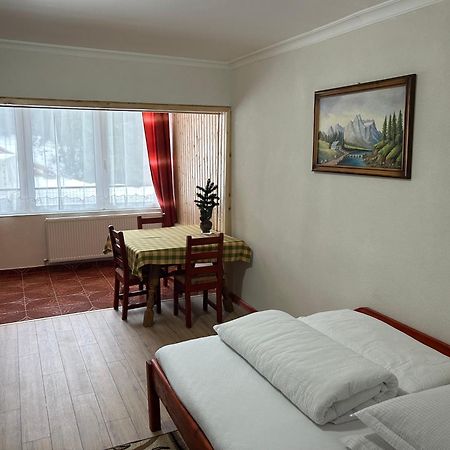 Cabana Cerbul-Oasa-Transalpina Ciban Exteriér fotografie